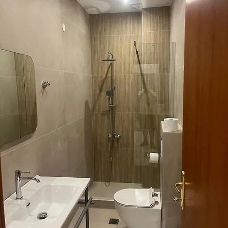 Ξενοδοχείο Costis